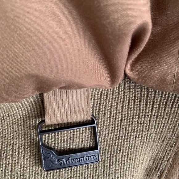 Adventure Gear Down Vest Tan Size XL Full Zip High Neck - Picture 10 of 13